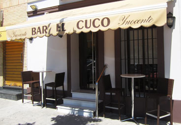 fachada del bar el cuco